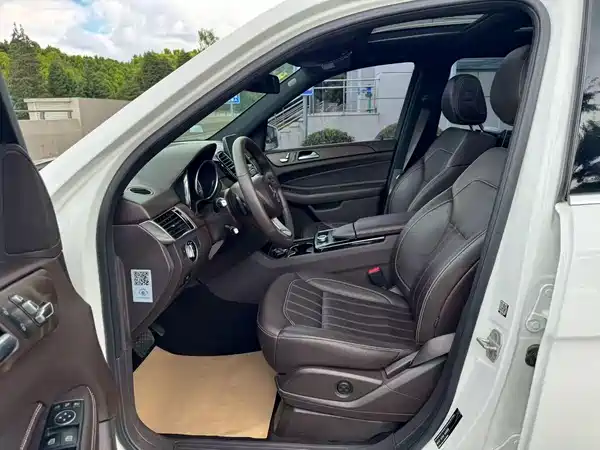 Mercedes-Benz GLE 2016