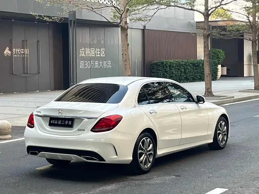 Mercedes-Benz C-Class 2018