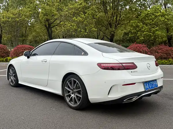 Mercedes-Benz E-Class 2021