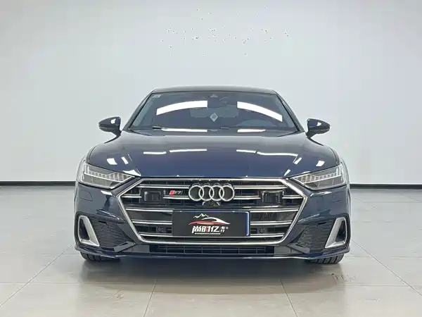 Audi A7L 2024