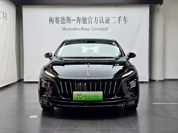 Hongqi E-QM5 2024