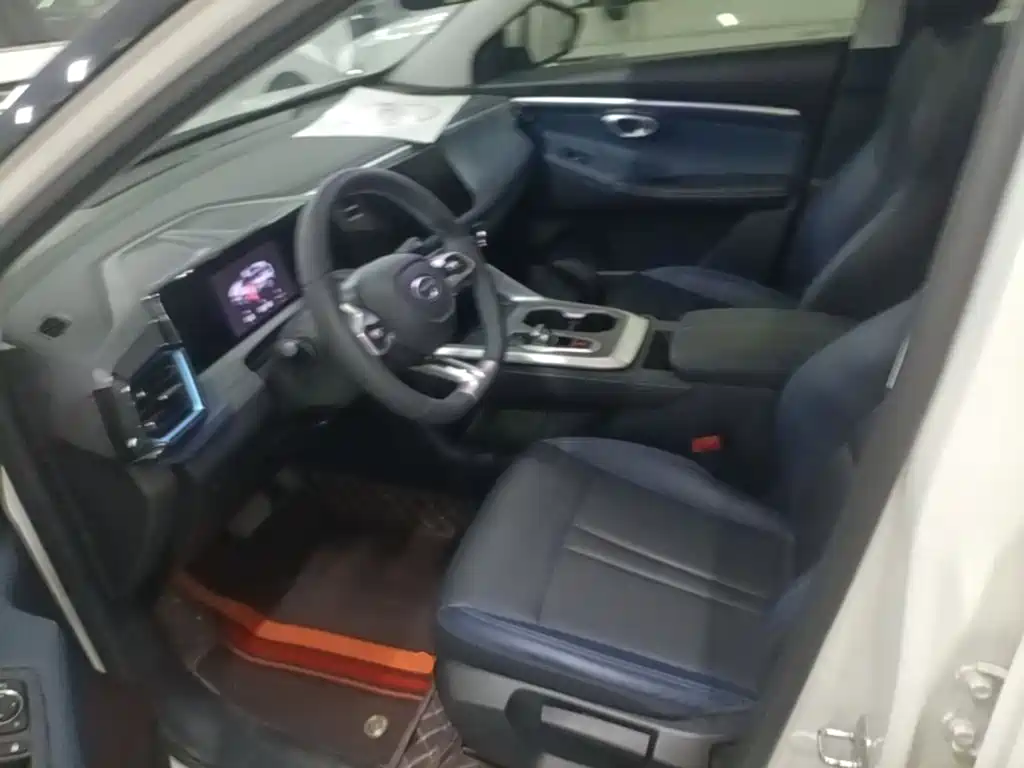 GAC Trumpchi GS3 2025 — фото 15