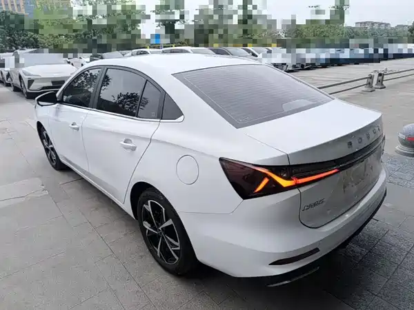 Roewe i5 2023