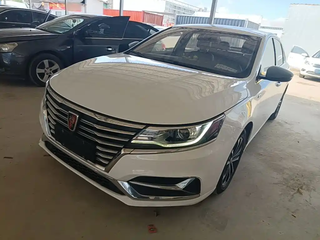 Roewe i6 New Energy 2020 — фото 2