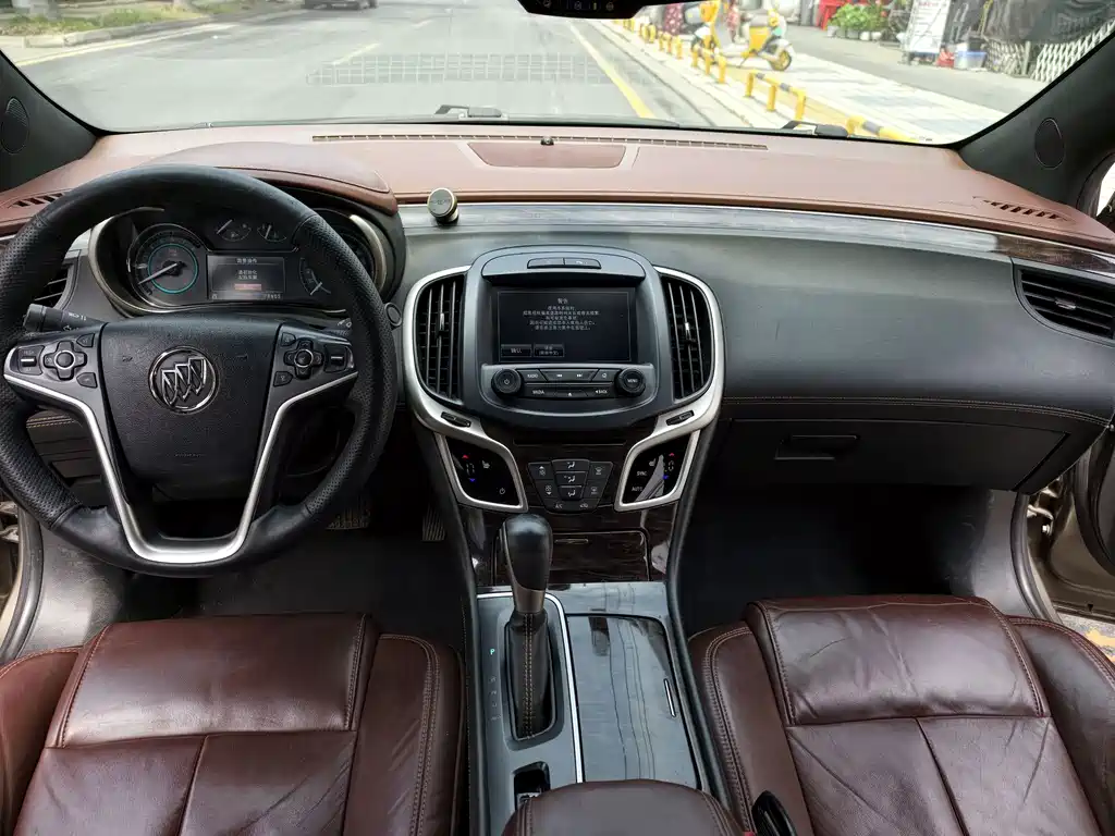 Buick LaCrosse 2015 — фото 5