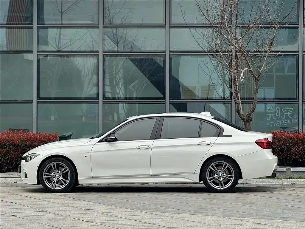 BMW 3 Series 2019