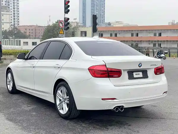BMW 3 Series 2017