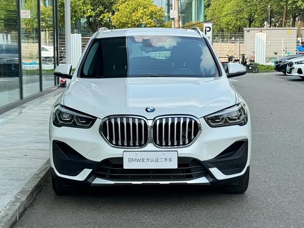 BMW X1 2020 — фото 2