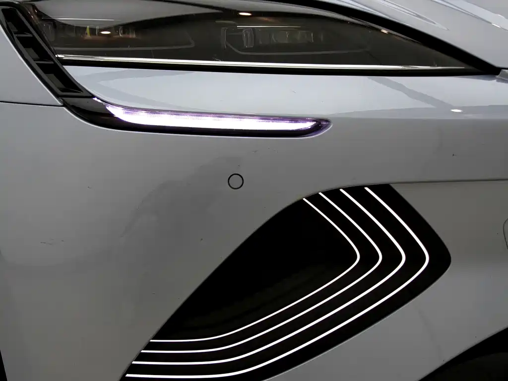 BYD Seal 2023 — фото 16