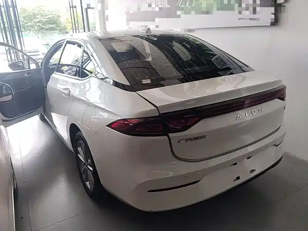 Aion S 2023