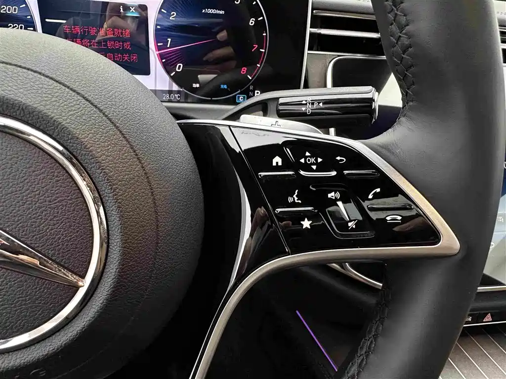 Mercedes-Benz E-Class 2024 — фото 23