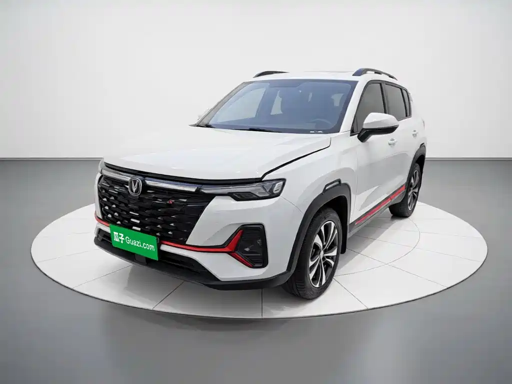 Changan CS35PLUS 2023 — фото 1