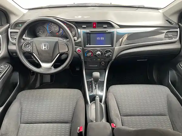 Honda Crider 2015