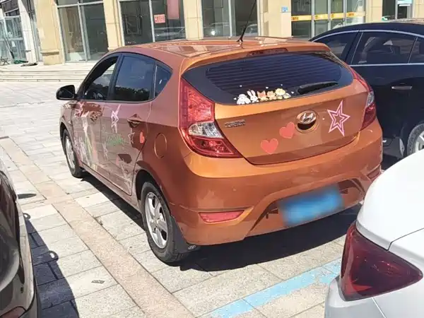 Hyundai Rui Yi 2015