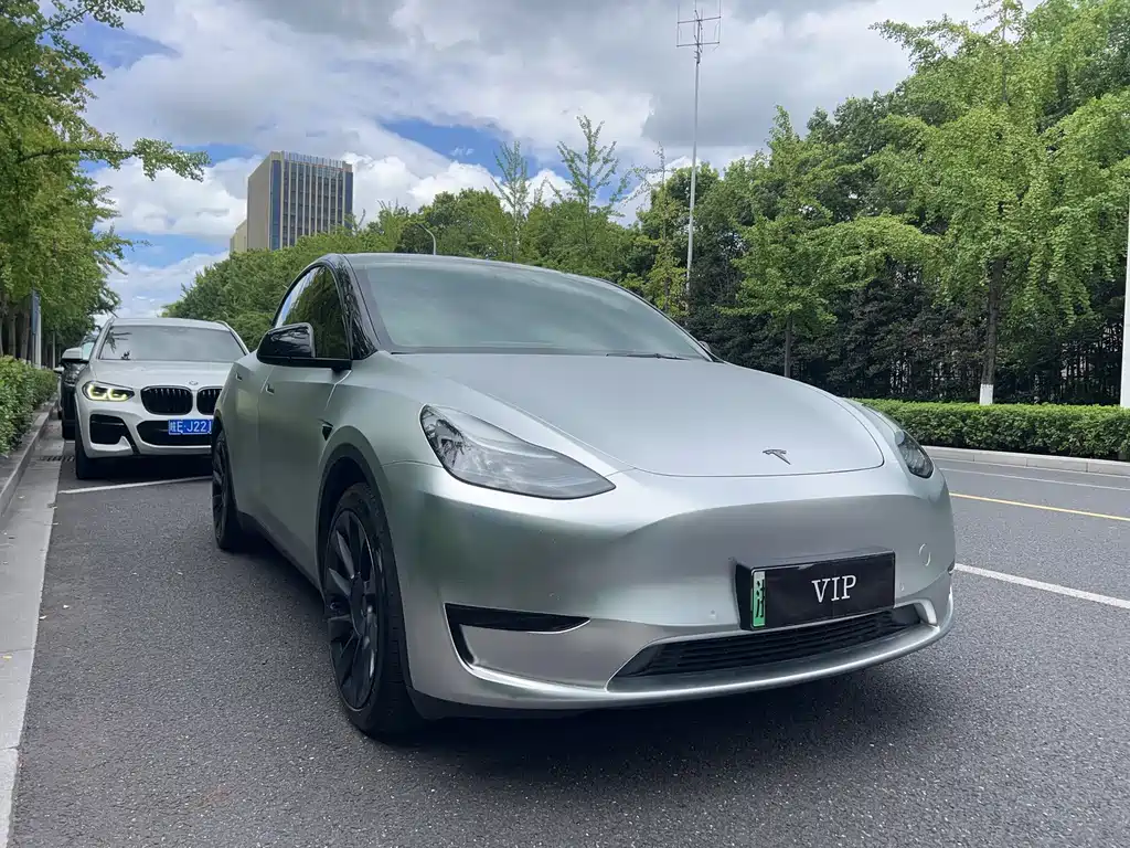 Tesla Model Y 2023 — фото 3
