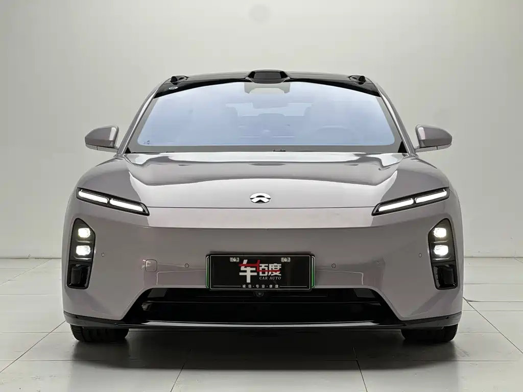 NIO ET5 2025