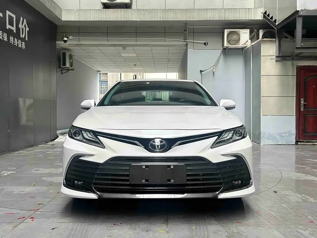 Toyota Camry 2022