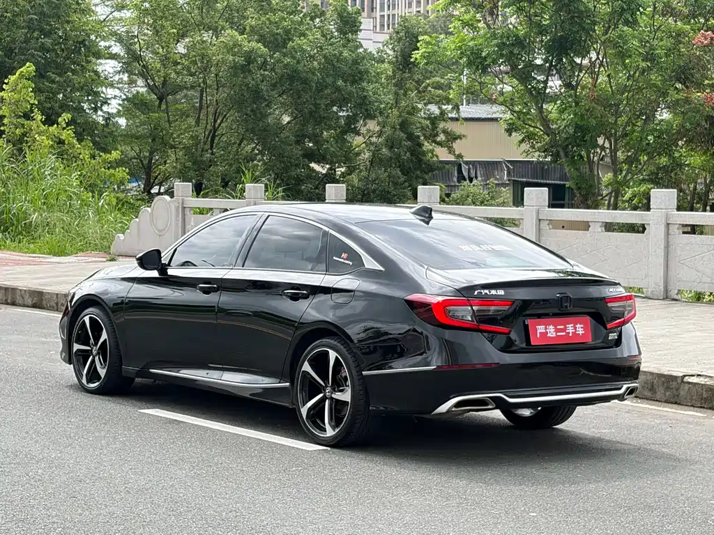 Honda Accord 2021 — фото 7
