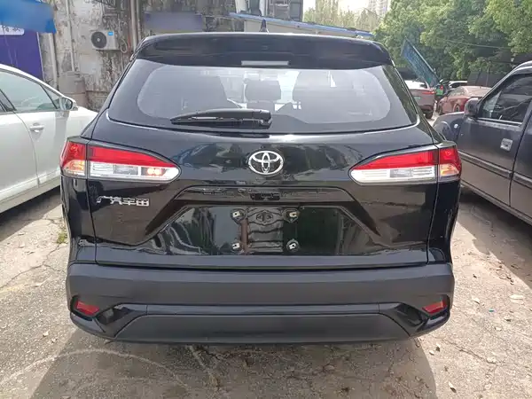 Toyota Frontlander 2023