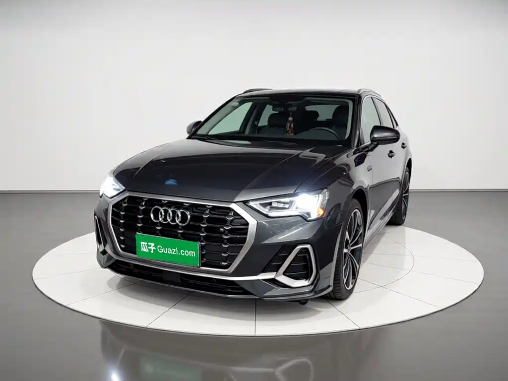Audi Q3 2021