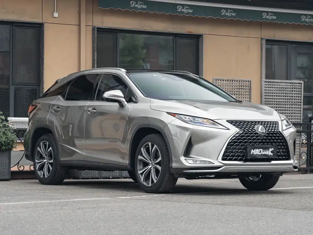 Lexus RX 2021