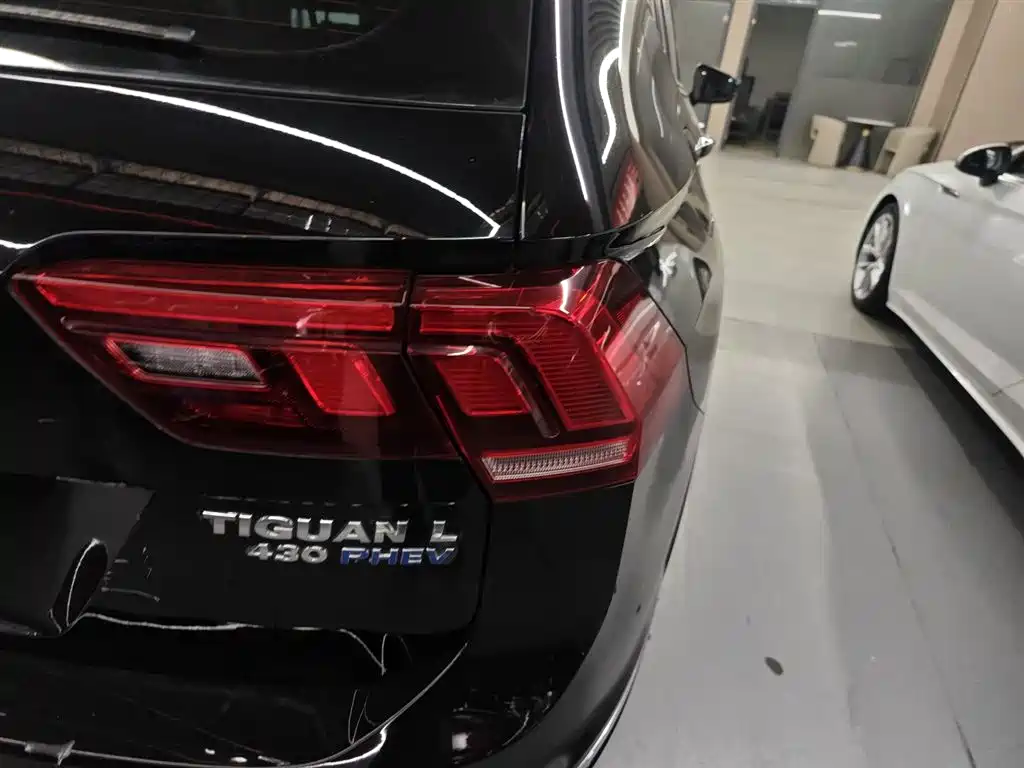 Volkswagen Tiguan L New Energy 2020 — фото 8