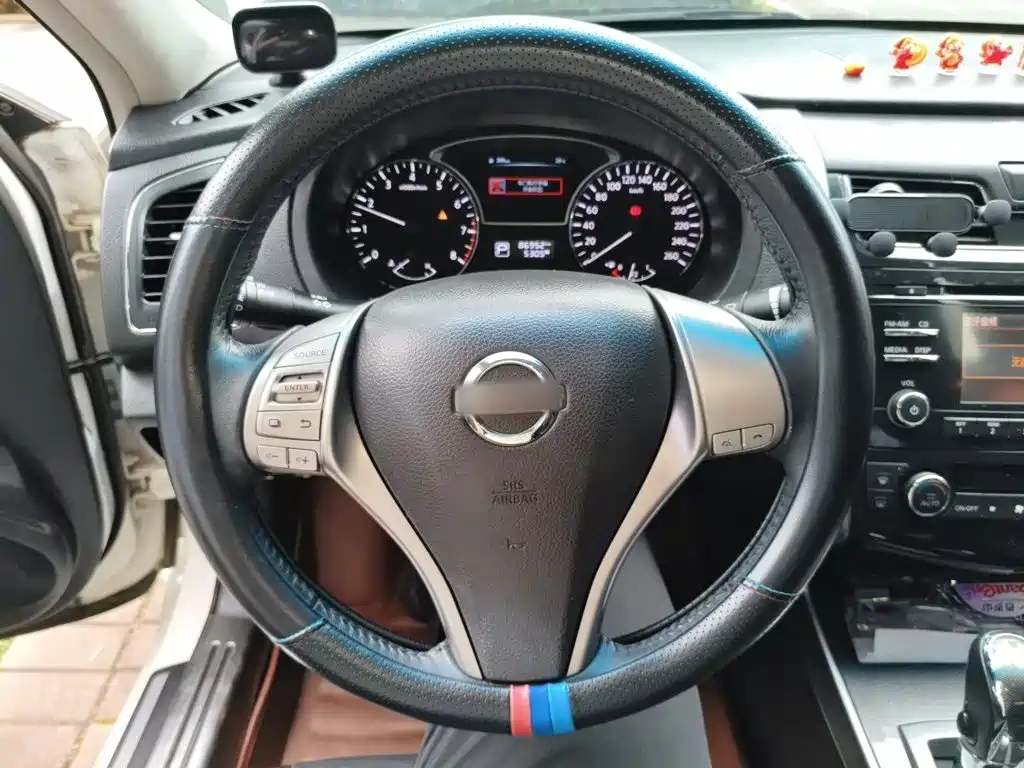 Nissan Teana 2015