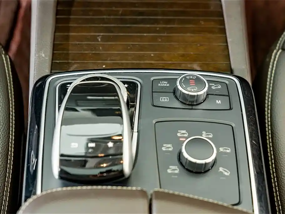 Mercedes-Benz GLS 2019 — фото 16
