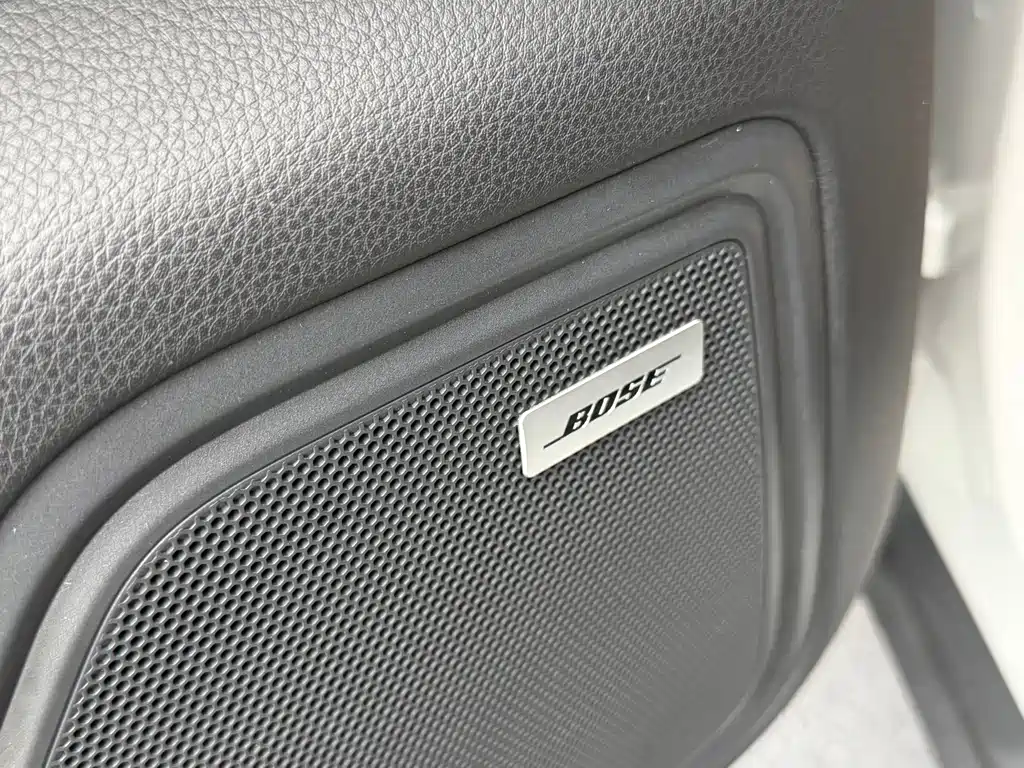 Porsche Macan 2022 — фото 12