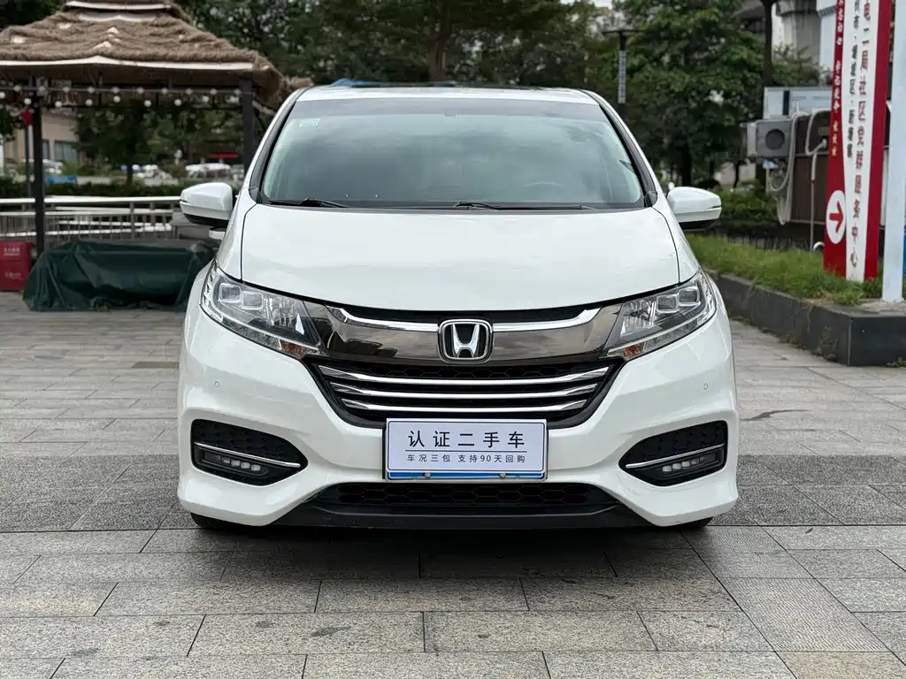 Honda Odyssey 2019 — фото 2