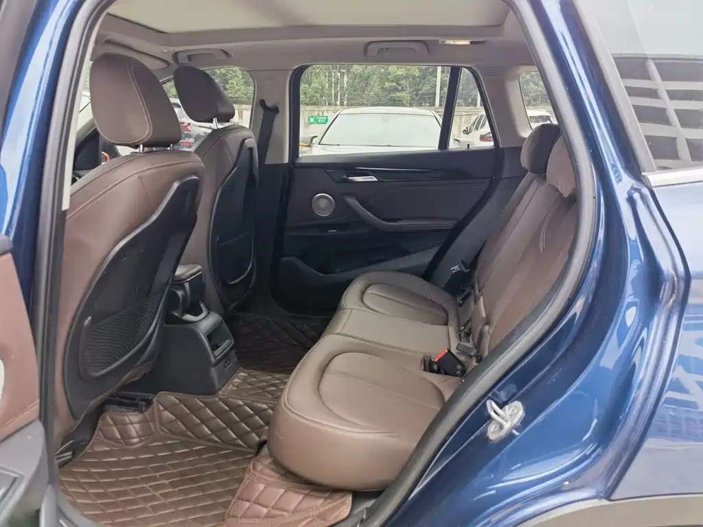 BMW X1 2022