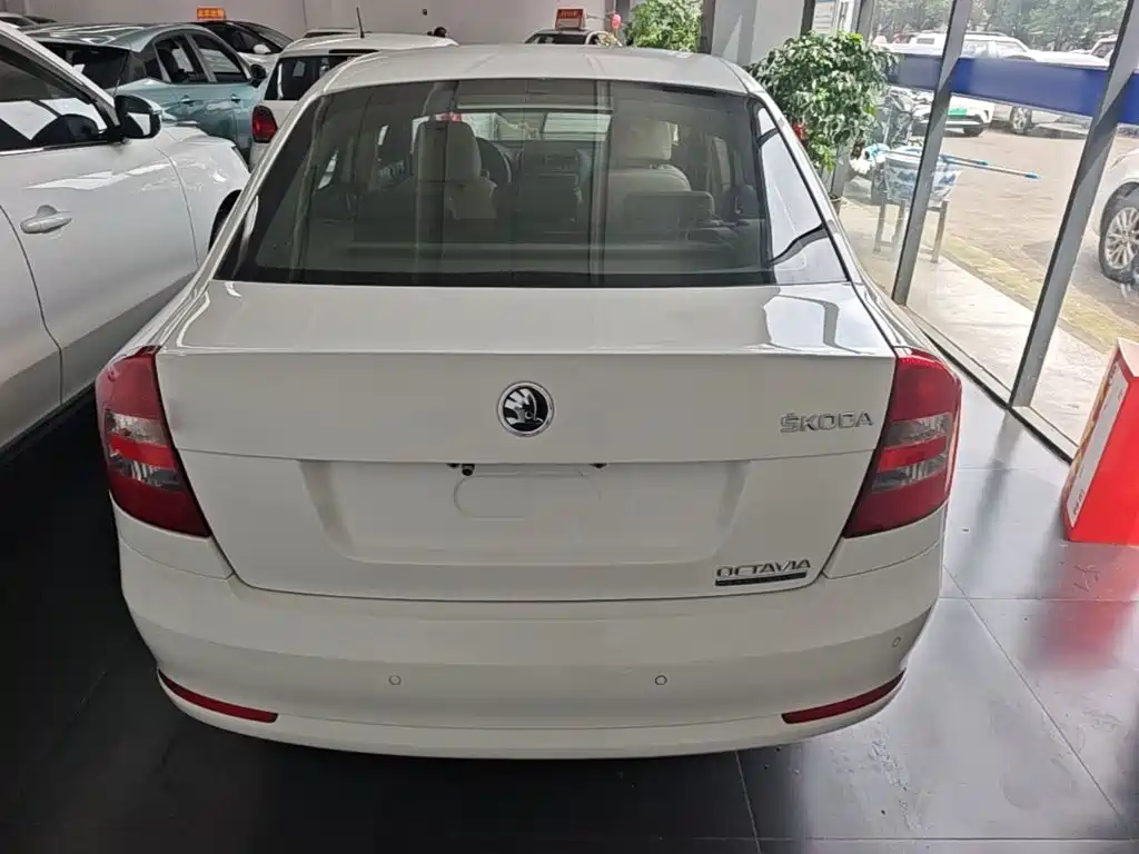 Skoda Octavia 2014