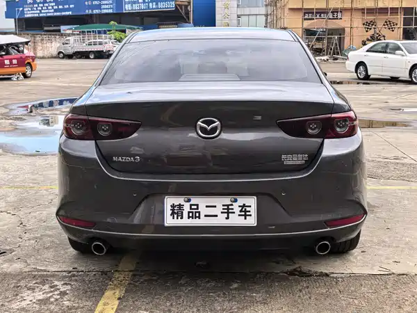 Mazda 3 Axela 2020