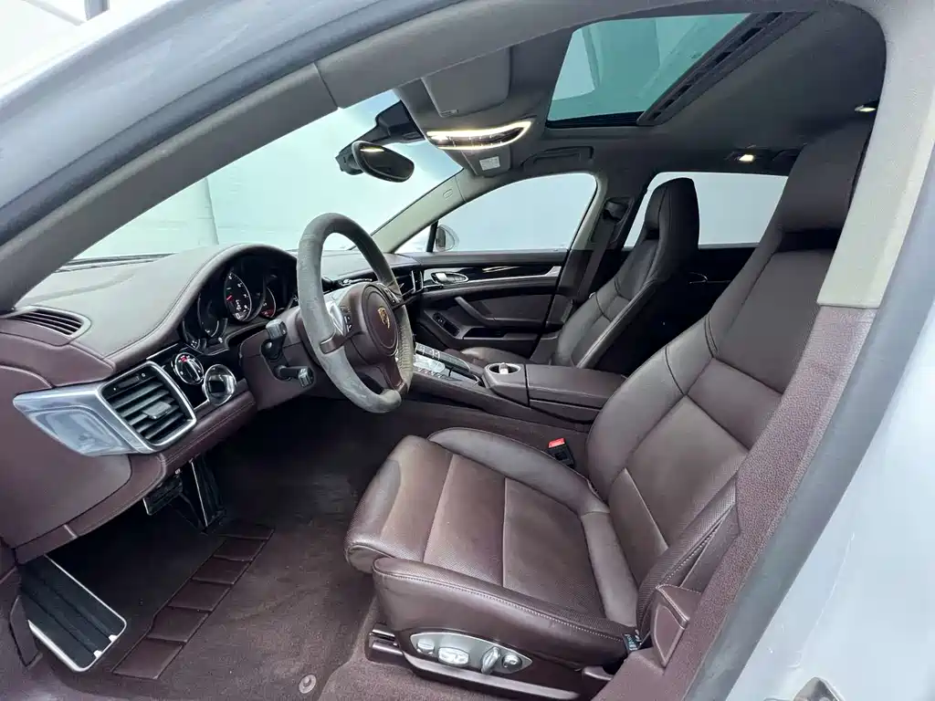 Porsche Panamera 2016 — фото 11