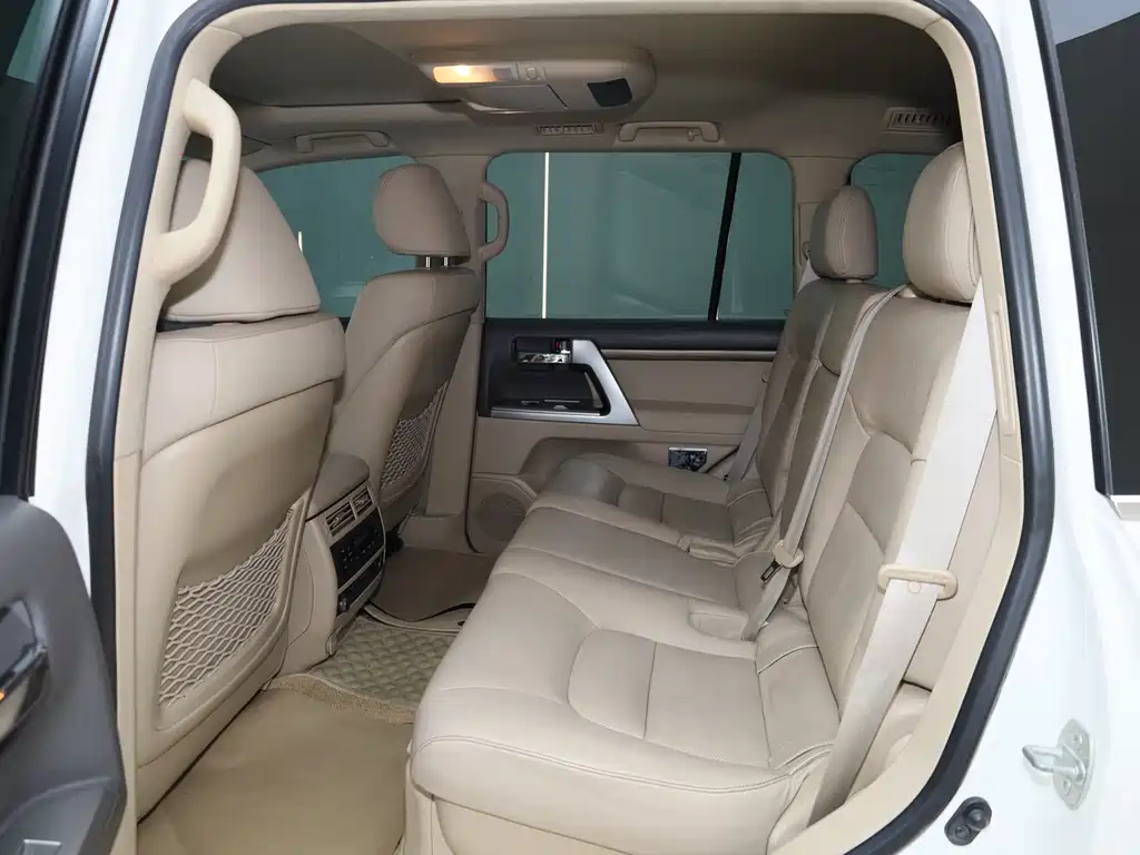 Toyota Land Cruiser 2013 — фото 14