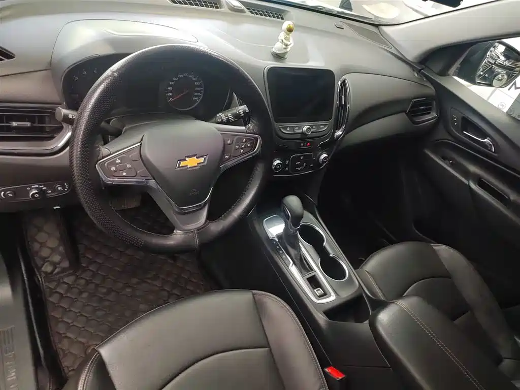 Chevrolet Equinox 2021 — фото 15