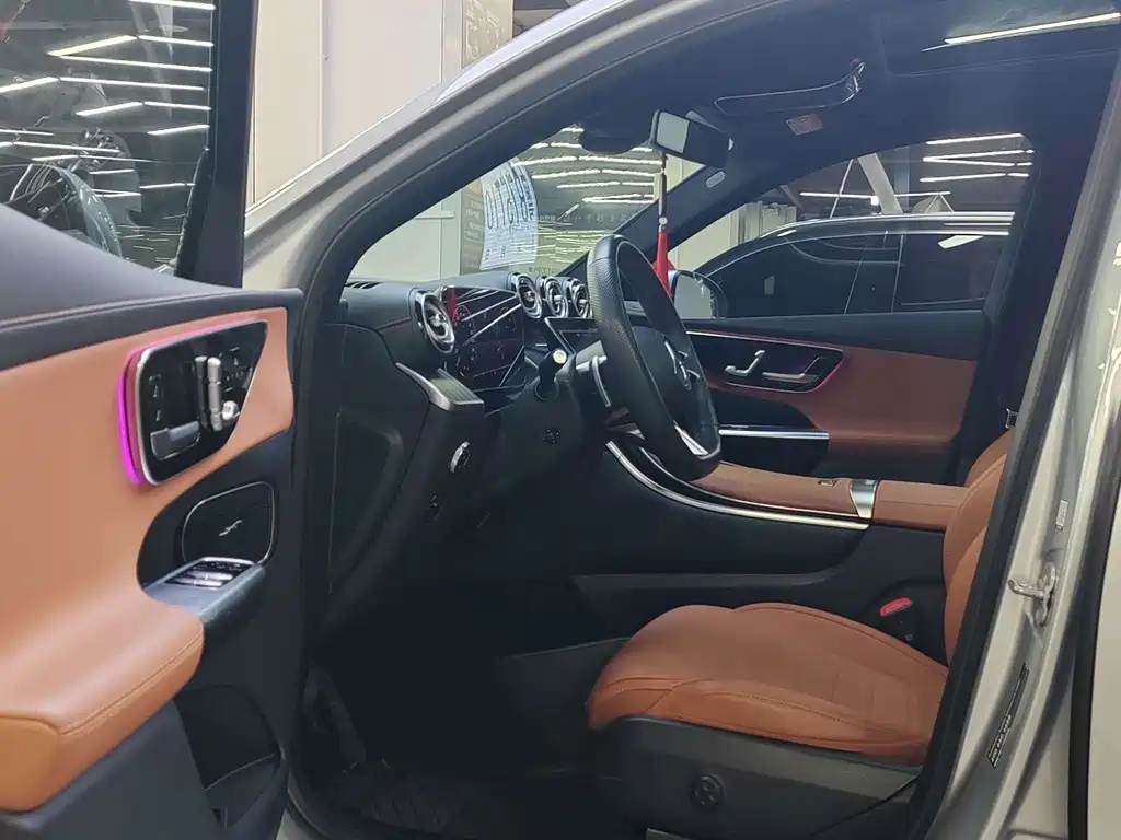 Mercedes-Benz GLC 2024