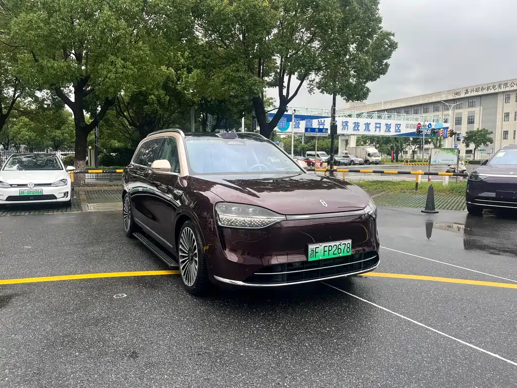 AITO M9 2025
