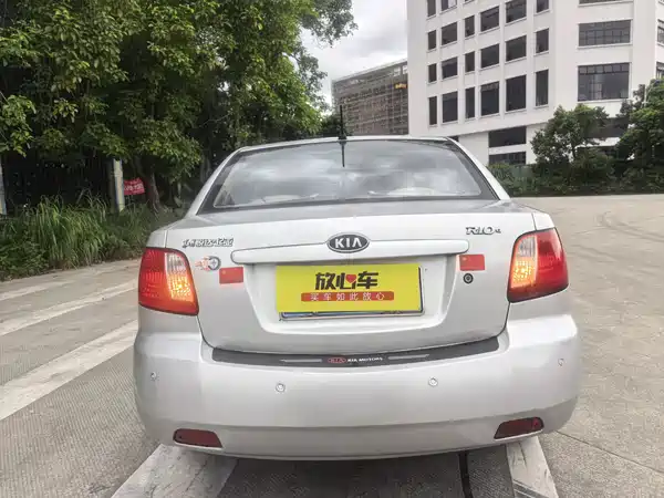 Kia 锐欧 2007款 1.4L MT GLS 2010