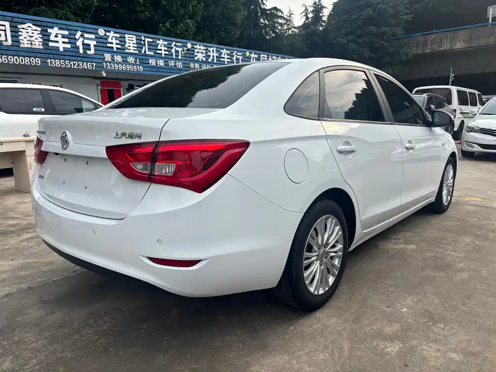 Buick Excelle 2016