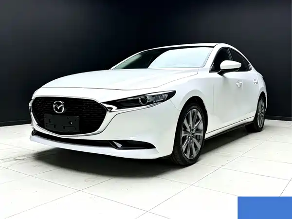 Mazda 3 Axela 2020