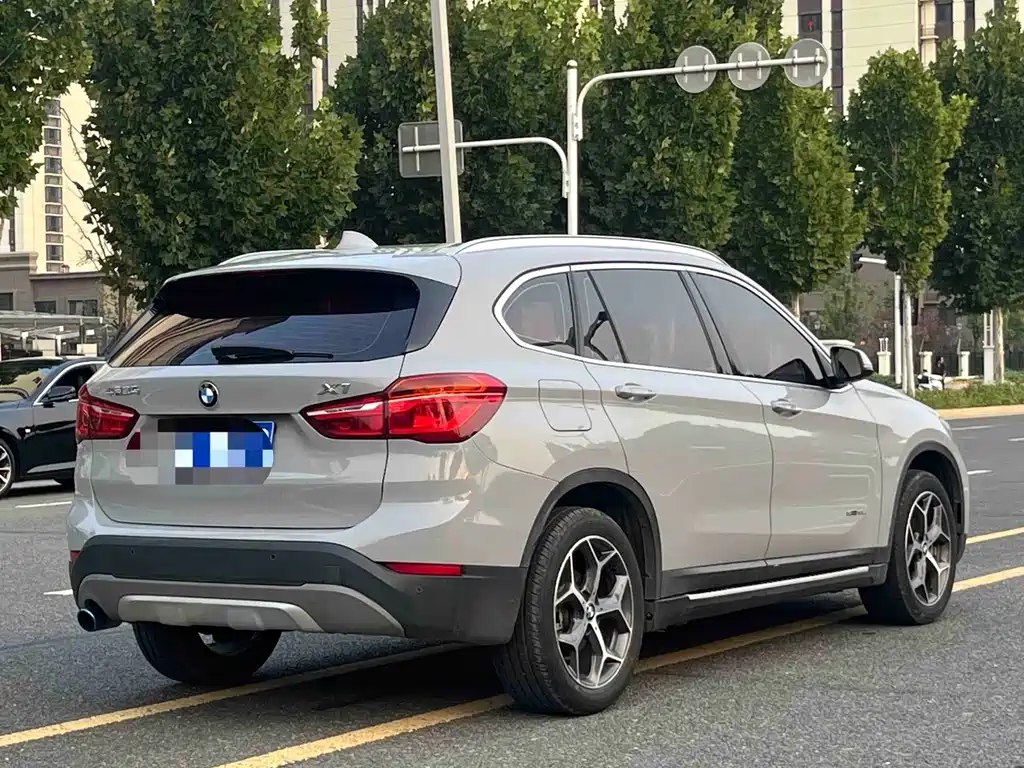 BMW X1 2017 — фото 7