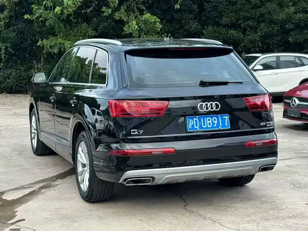 Audi Q7 2016
