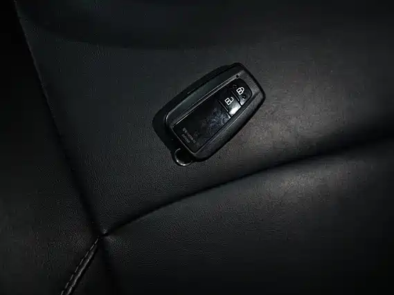 Toyota IZOA 2022 — фото 16