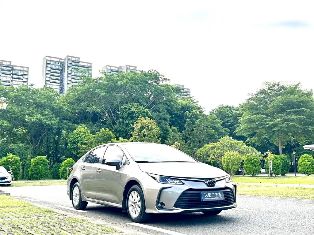 Toyota Corolla 2020 — фото 4