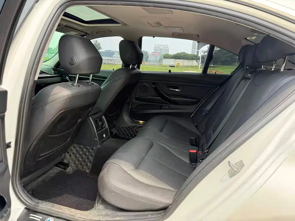 BMW 3 Series 2019