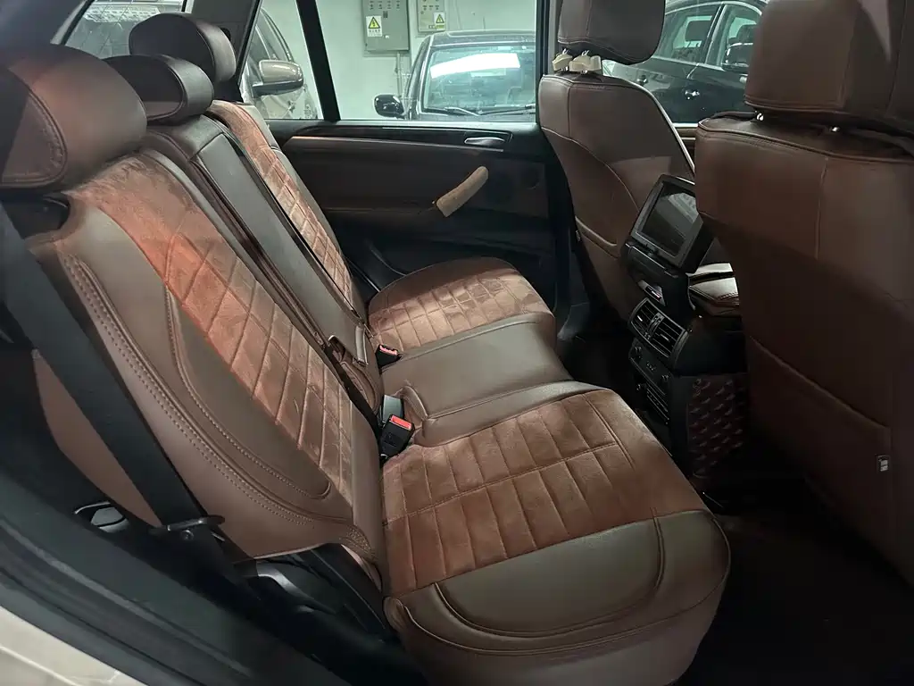 BMW X5 2013 — фото 11