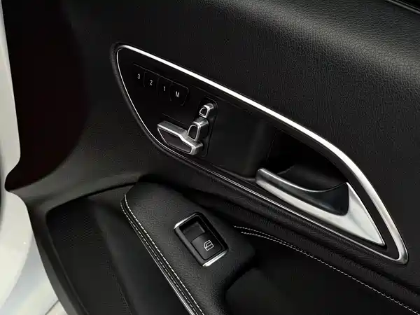 Mercedes-Benz CLA 2018