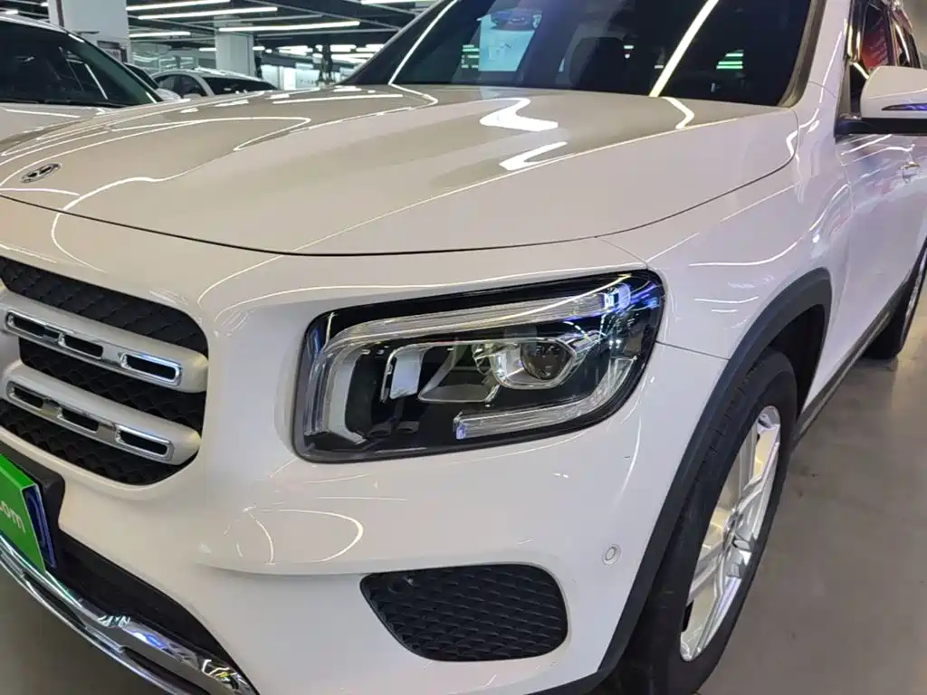 Mercedes-Benz GLB 2020 — фото 24