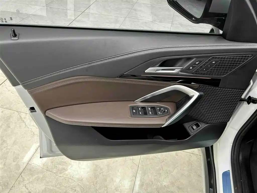 BMW X1 2023 — фото 10